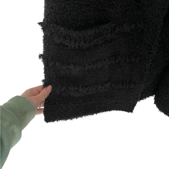 Barefoot Dreams Black Soft Fringe Trim Cardigan XS NWOT - Picture 2 of 6